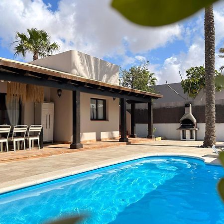 House Boho Palm With Private Heated Pool And Garden, 3 Bedrooms, Wi-Fi Corralejo Eksteriør bilde
