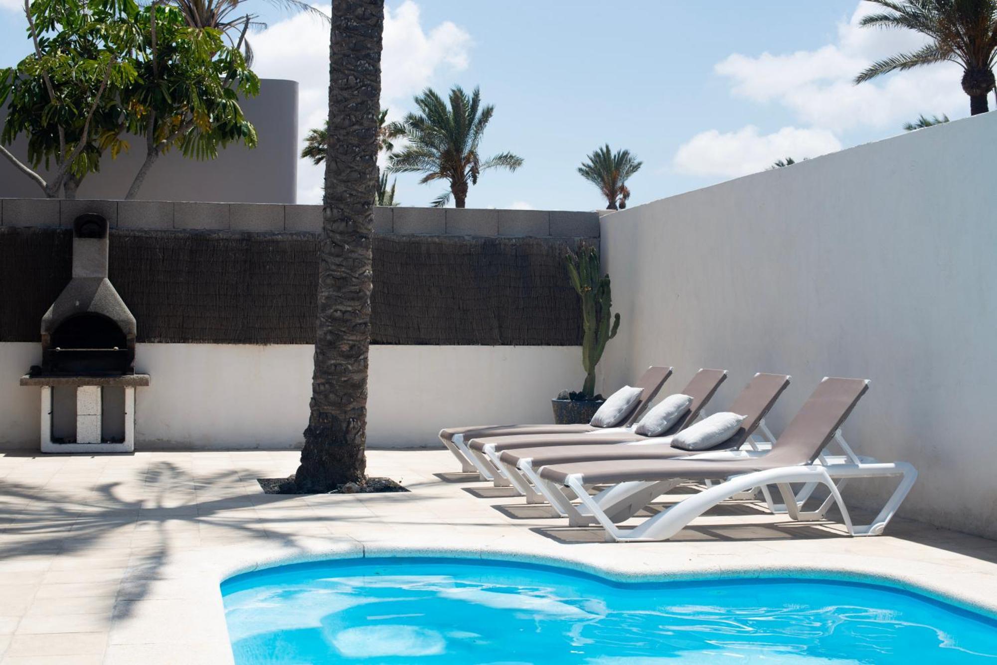 House Boho Palm With Private Heated Pool And Garden, 3 Bedrooms, Wi-Fi Corralejo Eksteriør bilde