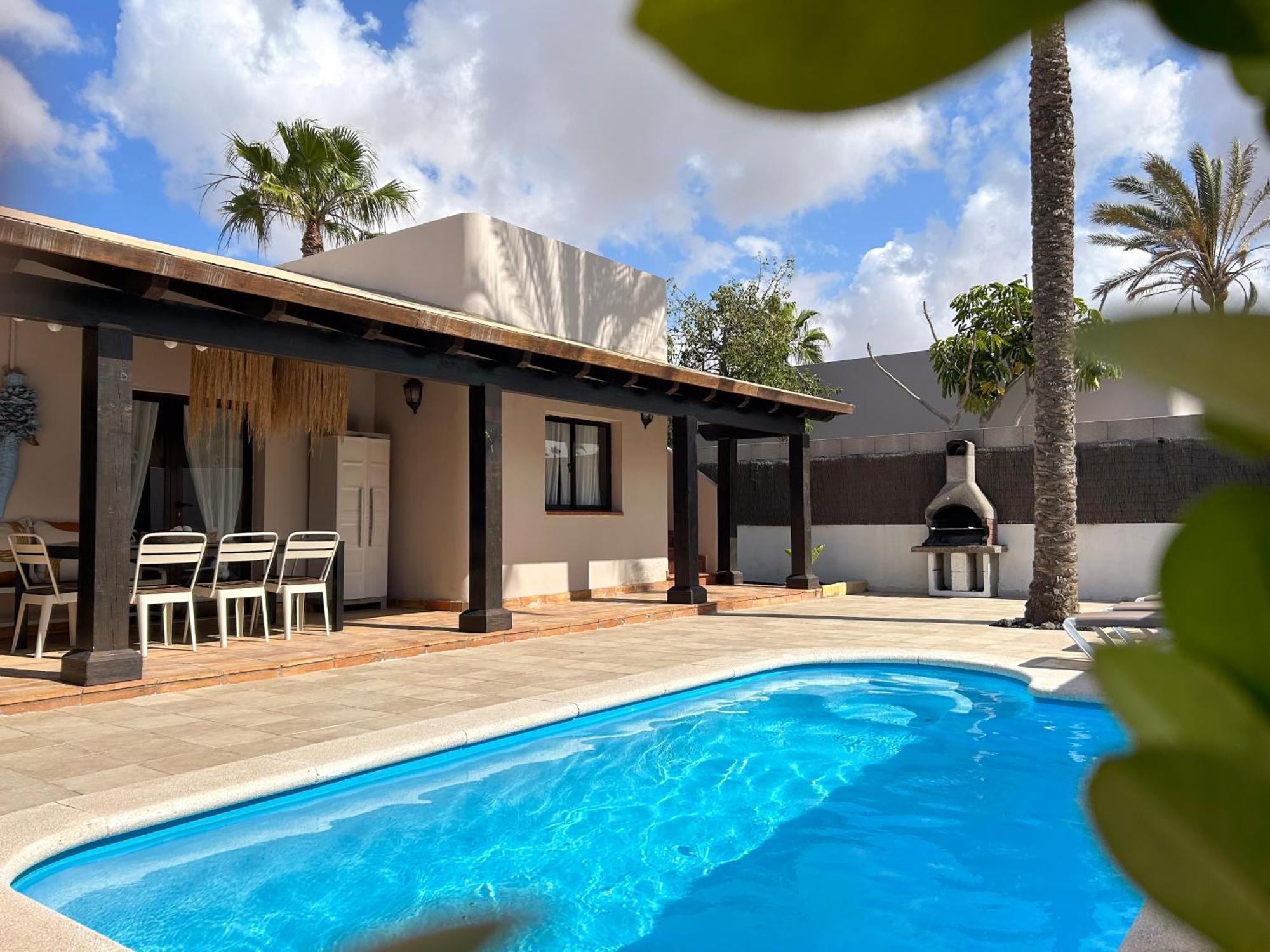 House Boho Palm With Private Heated Pool And Garden, 3 Bedrooms, Wi-Fi Corralejo Eksteriør bilde